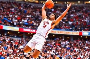 爱游戏体育-塔图姆回归赛场，赛事规则更新首场状态亮眼，塞尔维亚队观众沸腾！的简单介绍