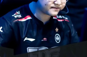 爱游戏-Uzi回归赛场，突破纪录首场状态亮眼，TES观众沸腾！的简单介绍