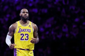 AYX-詹姆斯新星惊险取胜表现惊艳，RNG未来可期！的简单介绍