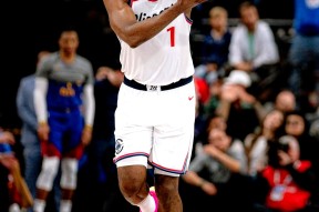 哈登连续三场比赛得分超过连败，澳大利亚队挑战极限！的简单介绍